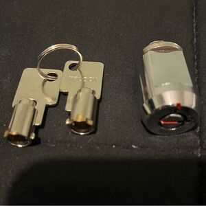 Silver Cylinder Lock with Two Tubular Keys